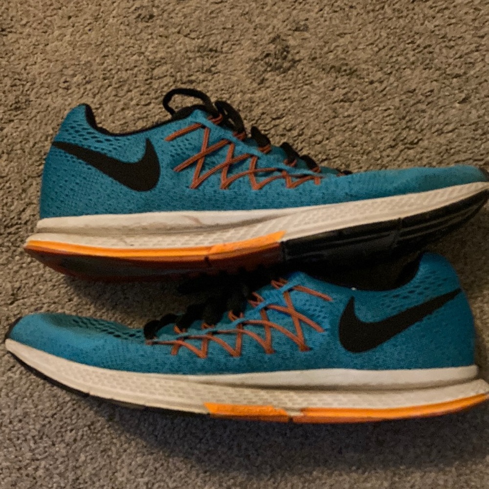 Mens Nike Zoom Pegasus 32. Size 10.5. Blue